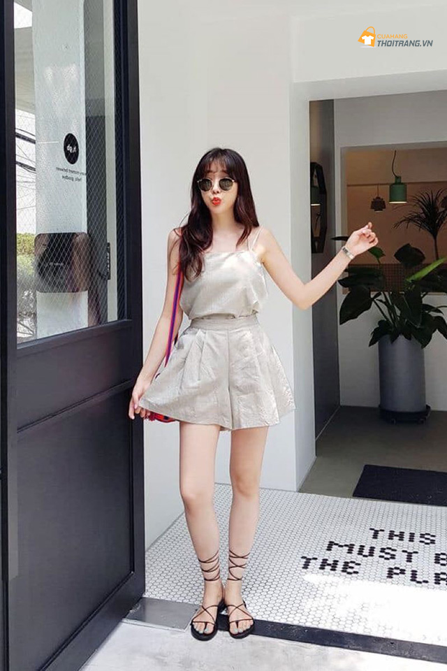 Quần short đũi dáng xoè