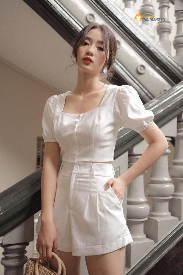 quần short trắng trẻ trung
