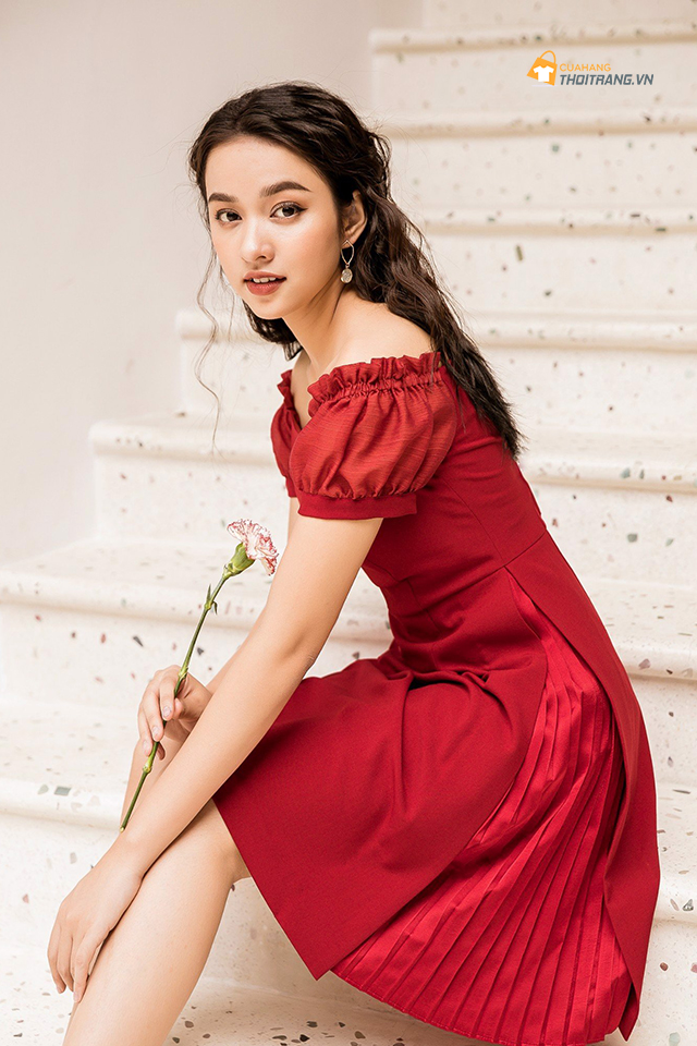 Váy bo chun - Mẫu váy siêu tôn dáng khiến CĐM mê rần rần